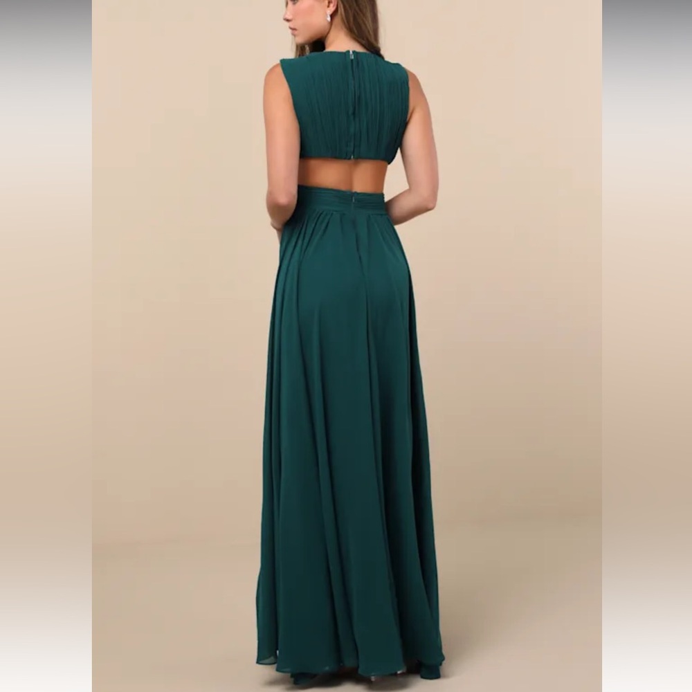 Lulu's Elegant Emerald Green Backless Gown Medium - Picture 3 of 6